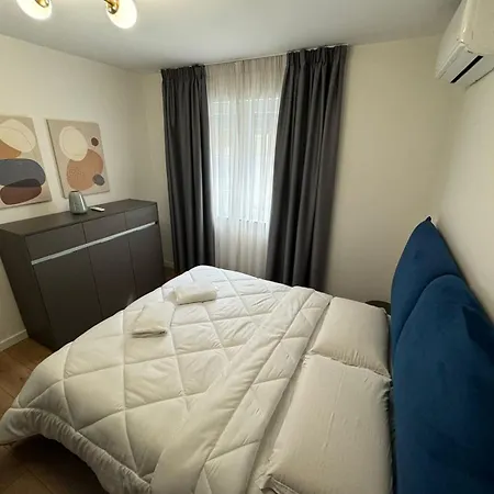Appartement Be My Guest - Lovely Tirana