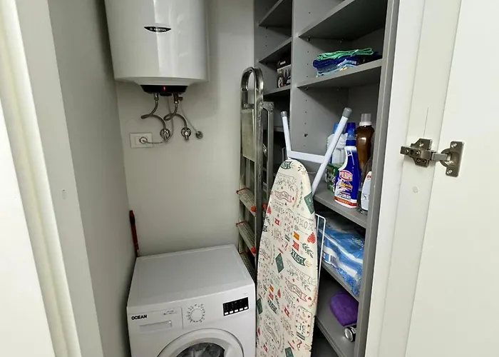 Apartamento Be My Guest - Lovely Tirana